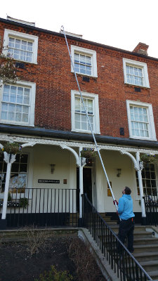 Gutter cleaning in Sydenham SE26